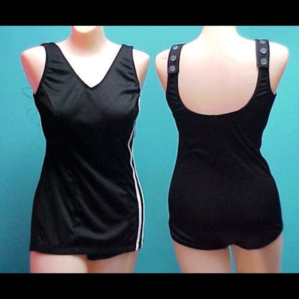 NWT 8, 10, 12 Polyester sheath black swimsuit